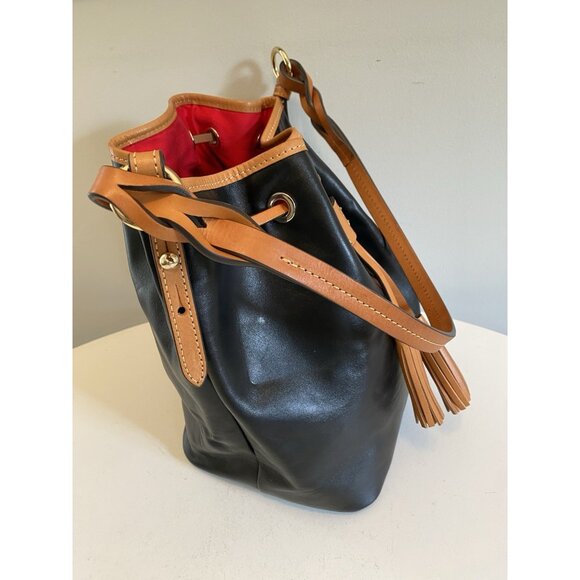 Dooney & Bourke Wexford Tasha Black Leather Drawstring Shoulder Bag Purse - Picture 10 of 12